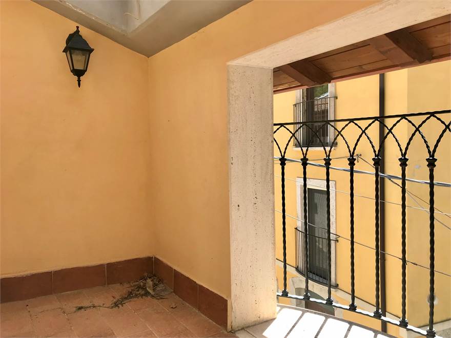 Photo 35